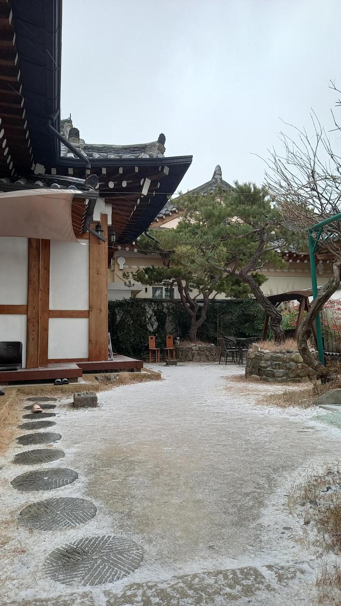 Adam Guesthouse Gyeongju Room photo